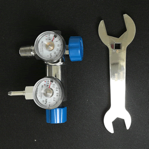 无磁氧气瓶瓶阀及配件